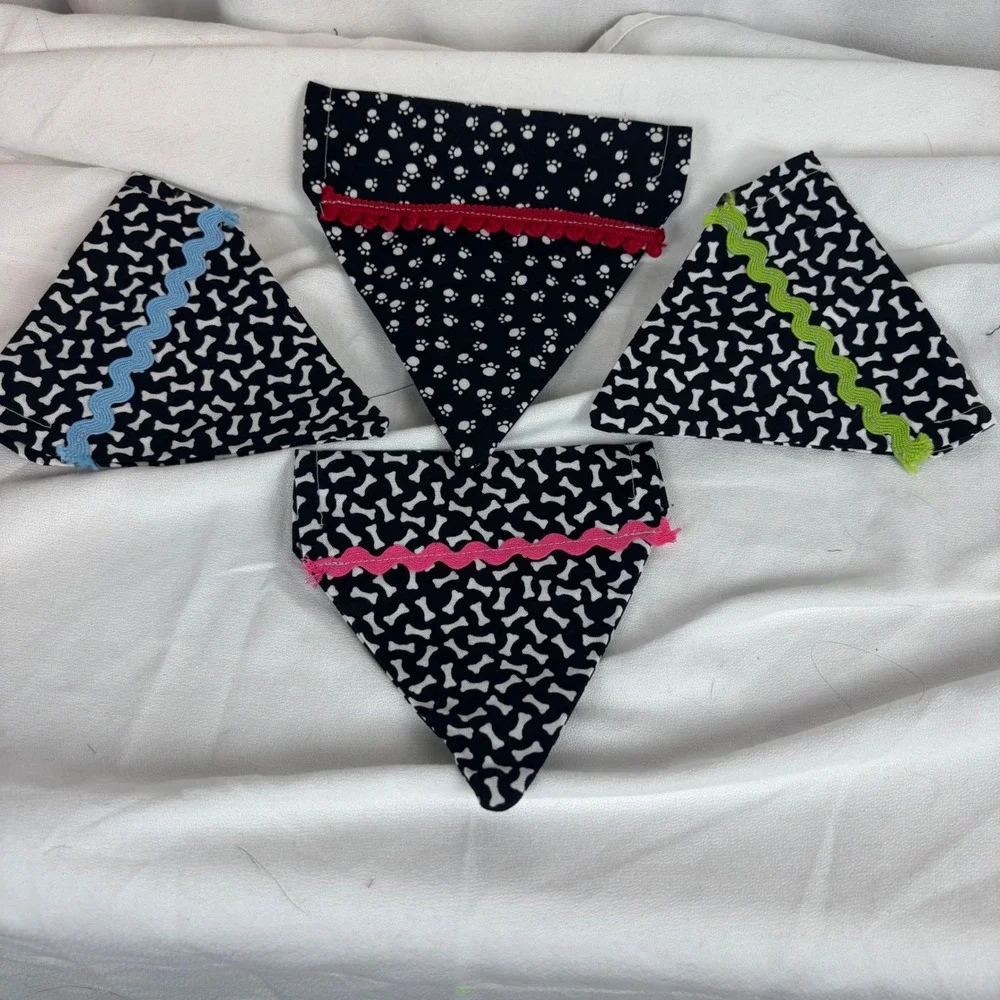 Set of 4 Dog Bandanas Over the Collar Paw Bone Print Black Blue Red Green Pink